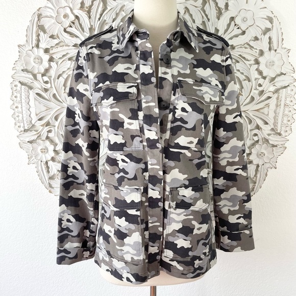 {L'AGENCE} Cromwell Button-Front Camo-Print Military Jacket, Size XS - Picture 3 of 10